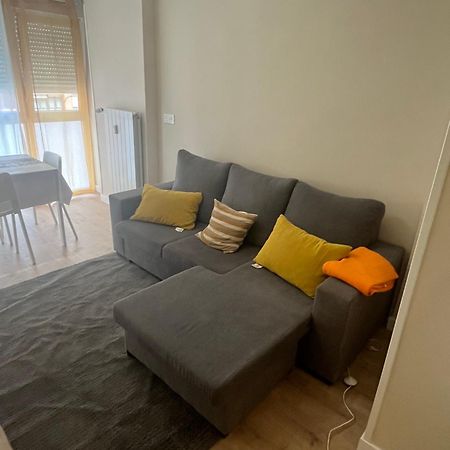 Apartamento Vacacional Burgos Bagian luar foto